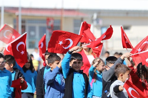 İLÇEMİZDE 29 EKİM CUMHURİYET BAYRAMI COŞKUYLA KUTLANDI.